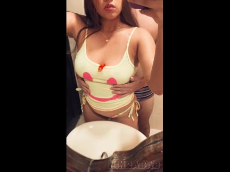 bissexual menina árabe