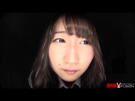 梦野美咲在空荡荡的教室里，将鼻子放在玻璃上，你的气味就是考验。 